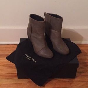 rag & bone Classic Newbury Ankle Boot in Taupe
